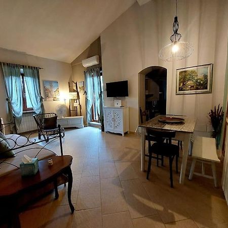 Apartamento Il Nido Sull'Arno Figline Valdarno Exterior foto