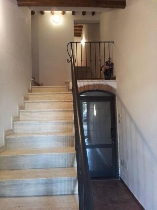 Apartamento Il Nido Sull'Arno Figline Valdarno Exterior foto