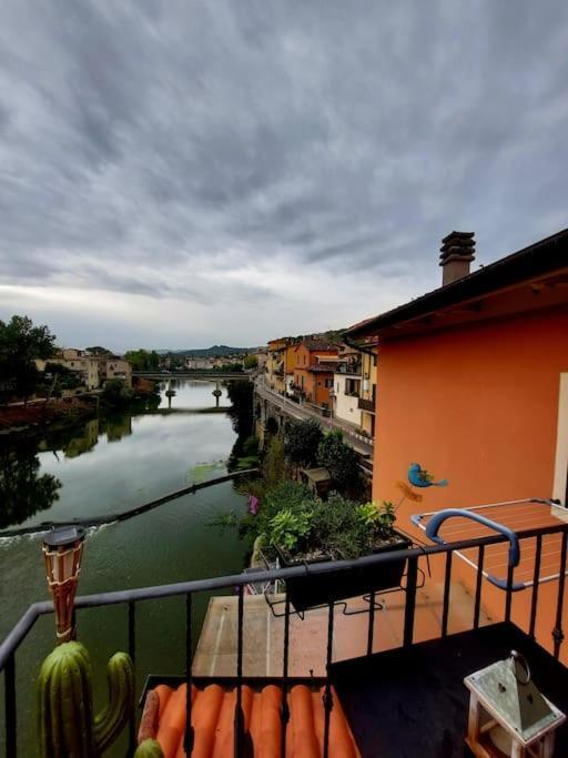 Apartamento Il Nido Sull'Arno Figline Valdarno Exterior foto