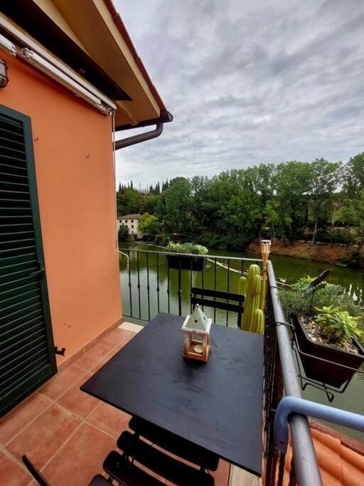 Apartamento Il Nido Sull'Arno Figline Valdarno Exterior foto